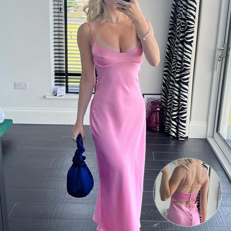 Robe en satin rose